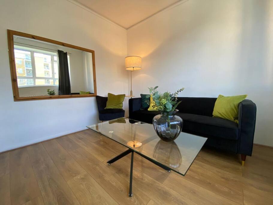 Apartamento Charming Retreat In Pimlico Londres Exterior foto